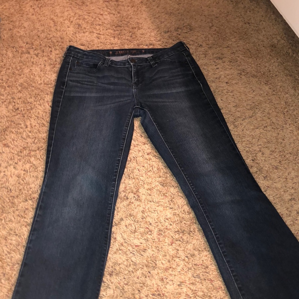 BRAND NEW J LO JEANS!!!!